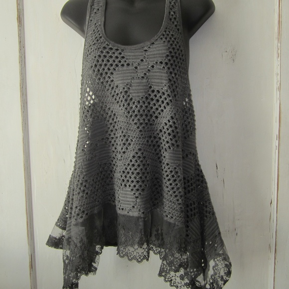 non name Tops - Gorgeous Gray Crochet Tunic, Lace Bottom - Size S